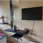 Cozy Away From Apartman *